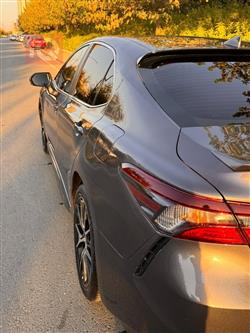 تۆیۆتا کامری